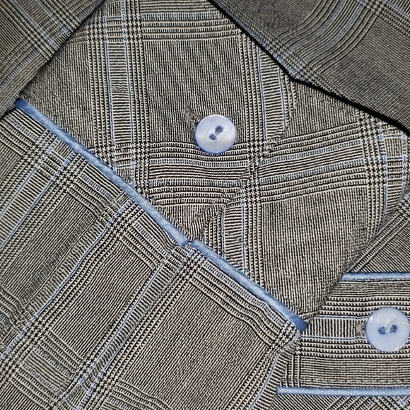 Dina K plaid button front shirt - Picture 7 of 7